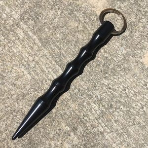 Aluminum Women Emergency Self Protection Keychain Useful Multifunction Tool Key